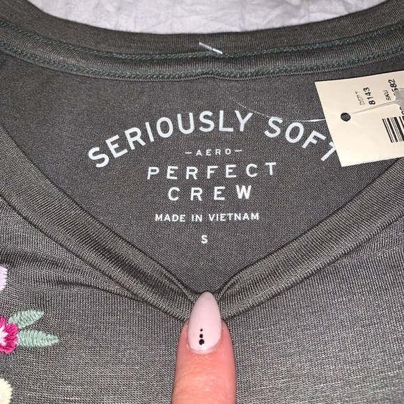 4/$25♦️ AEROPOSTALE soft perfect embroidered crew - Picture 2 of 8